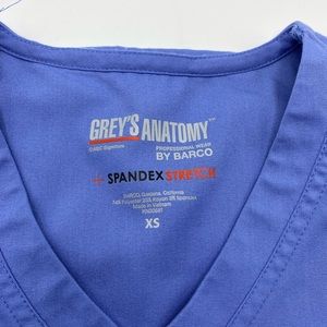 Gently used scrub set